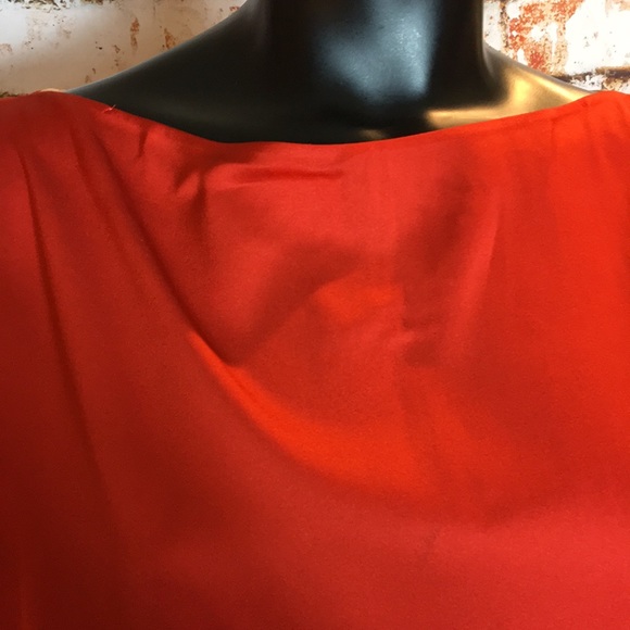 Vince. Red Silk and Spandex Blouse - Picture 2 of 7
